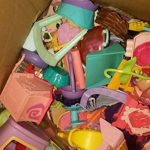 Littlest pet shop accessories lot of 20